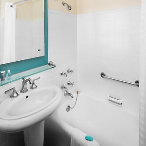Camera standard con letto queen size